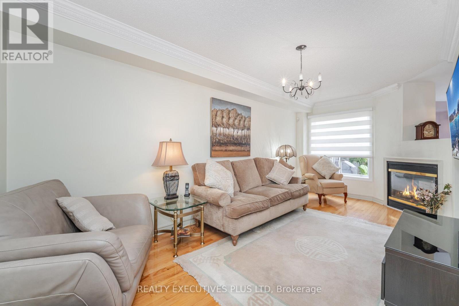 12 Manorwood Court, Caledon (Bolton North), Ontario  L7E 2S9 - Photo 16 - W12456250