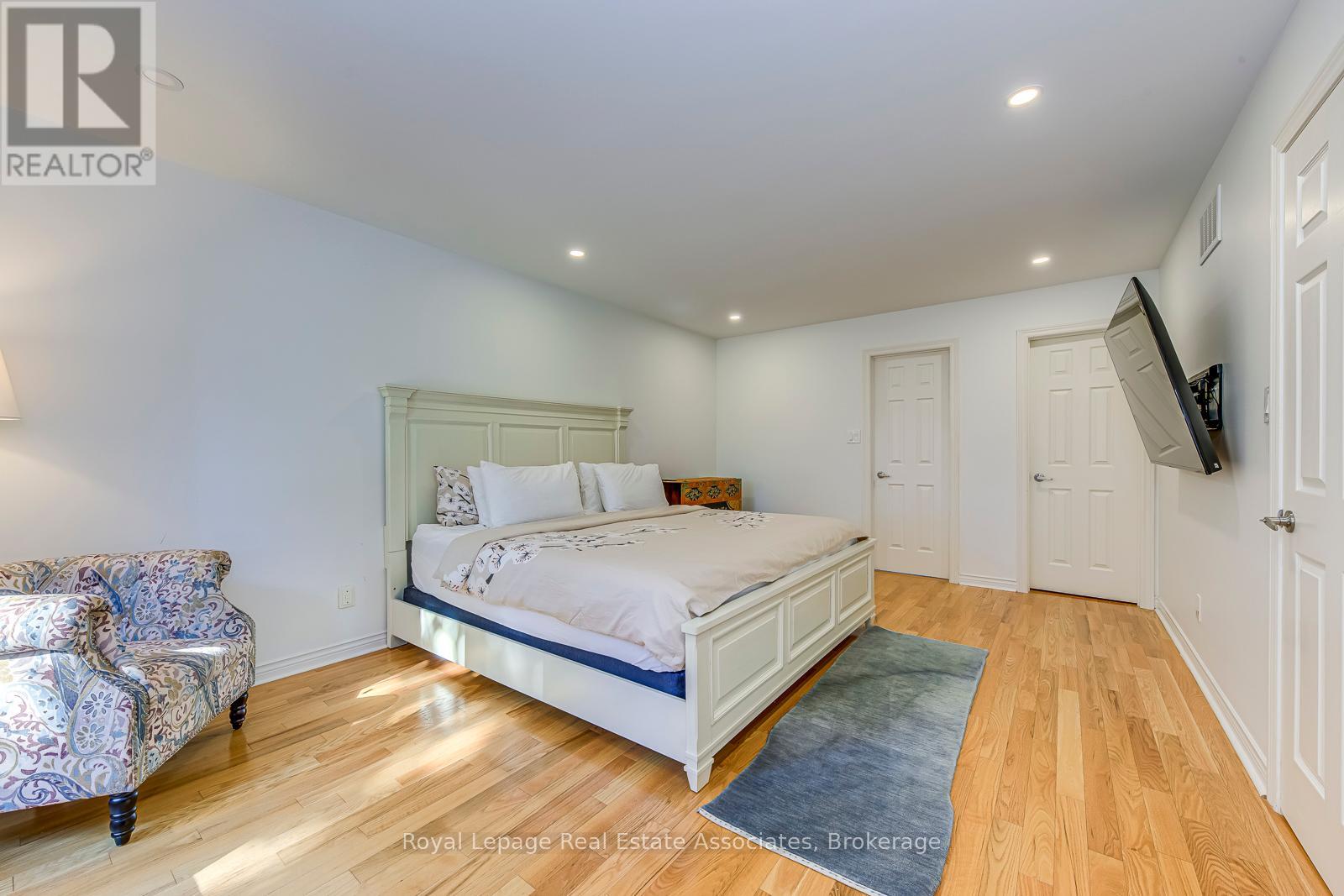2535 Andover Road, Oakville, Ontario  L6H 6C3 - Photo 24 - W12456258