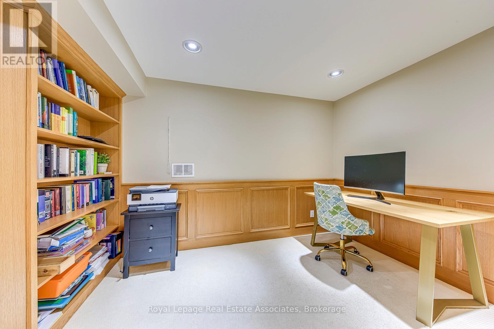 2535 Andover Road, Oakville, Ontario  L6H 6C3 - Photo 39 - W12456258