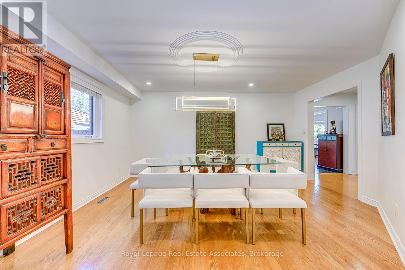2535 Andover Road, Oakville, Ontario  L6H 6C3 - Photo 8 - W12456258