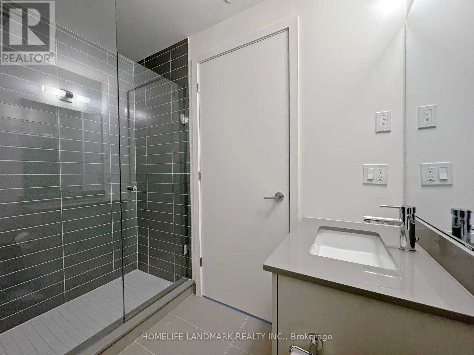 410 - 3079 Trafalgar Road, Oakville, Ontario  L6H 8C5 - Photo 6 - W12456265