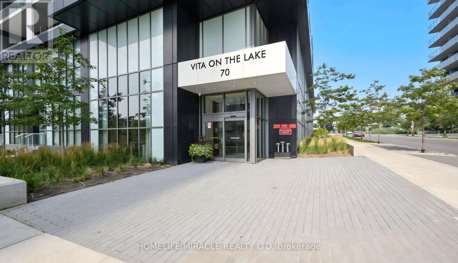 2803 - 70 Annie Craig Drive, Toronto, Ontario  M8V 0C4 - Photo 3 - W12456267