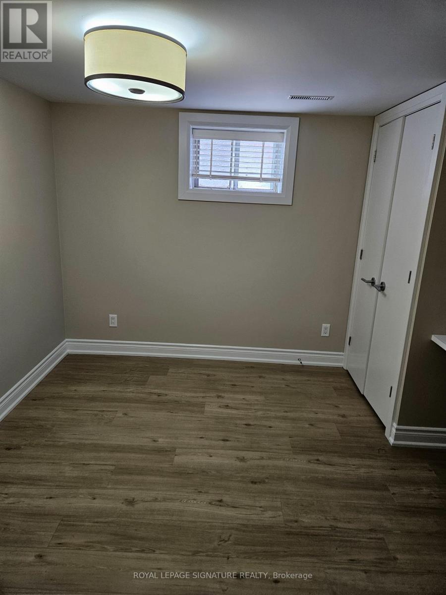 159 Jeffcoat Drive, Toronto, Ontario  M9W 3C4 - Photo 6 - W12456282