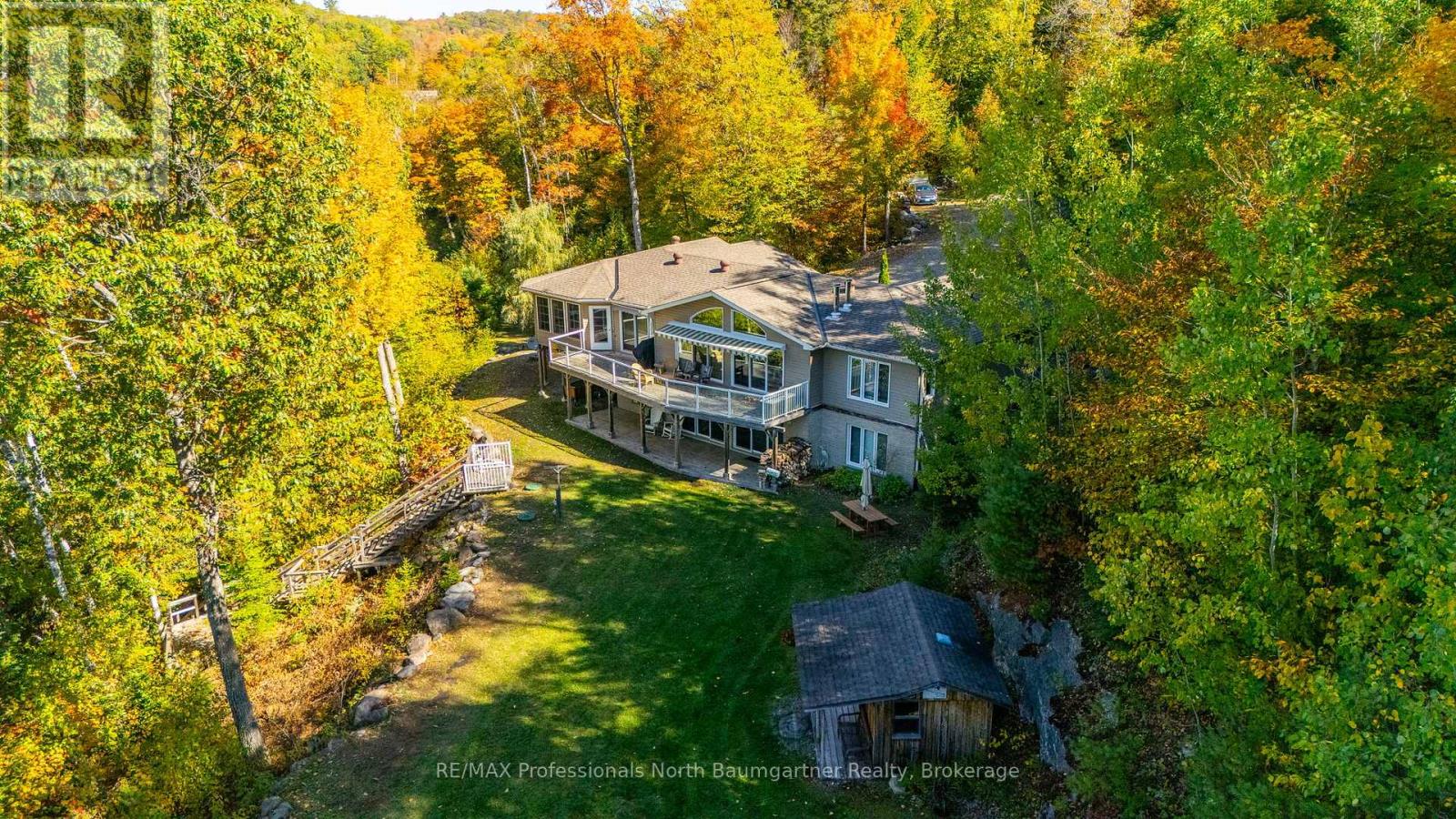 1132 Trapline Trail, Dysart Et Al, Ontario  K0M 1S0 - Photo 49 - X12236651
