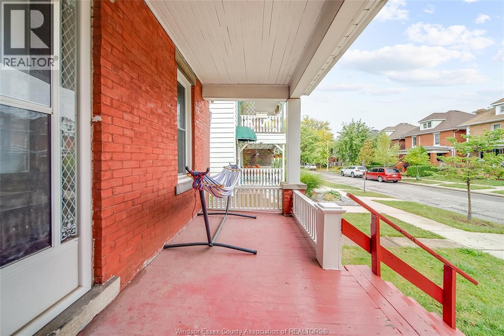 1171 Windermere, Windsor, Ontario  N8Y 3E7 - Photo 7 - 25025855