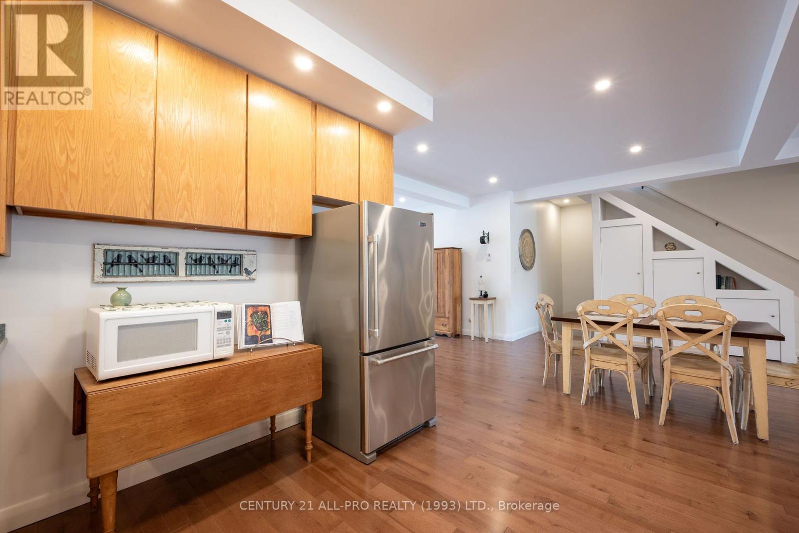 40 King Street W, Cobourg, Ontario  K9A 2M1 - Photo 4 - X12172075