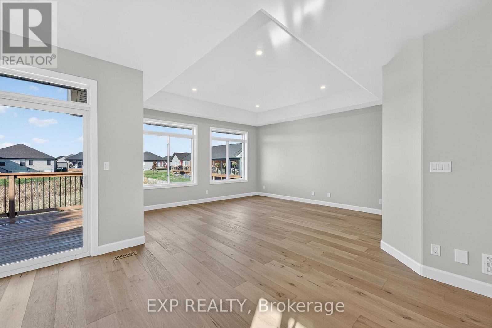 6 Vaughn Court, Belleville, Ontario  K8N 0R7 - Photo 13 - X12454997