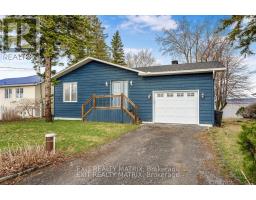 922 Lalonde Road, Champlain, Ca