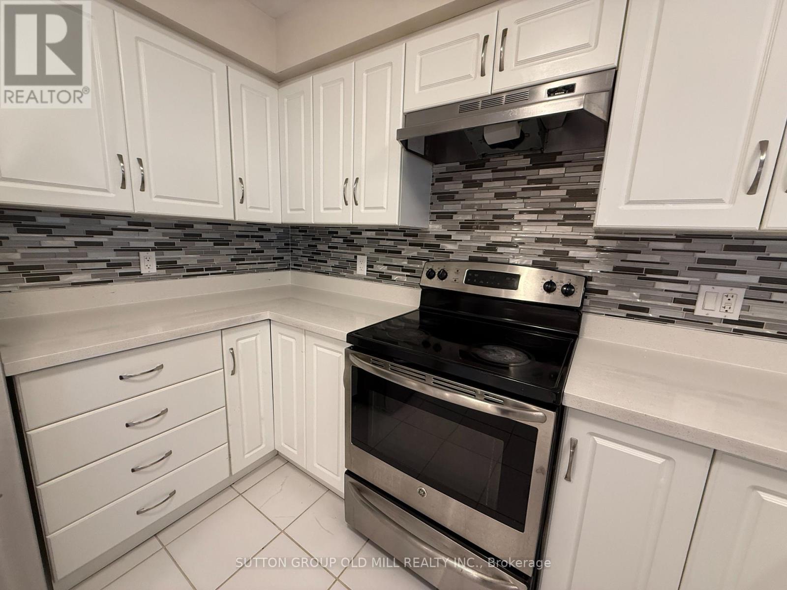 31 - 167 Arkell Road, Guelph, Ontario  N1L 0J9 - Photo 12 - X12456237