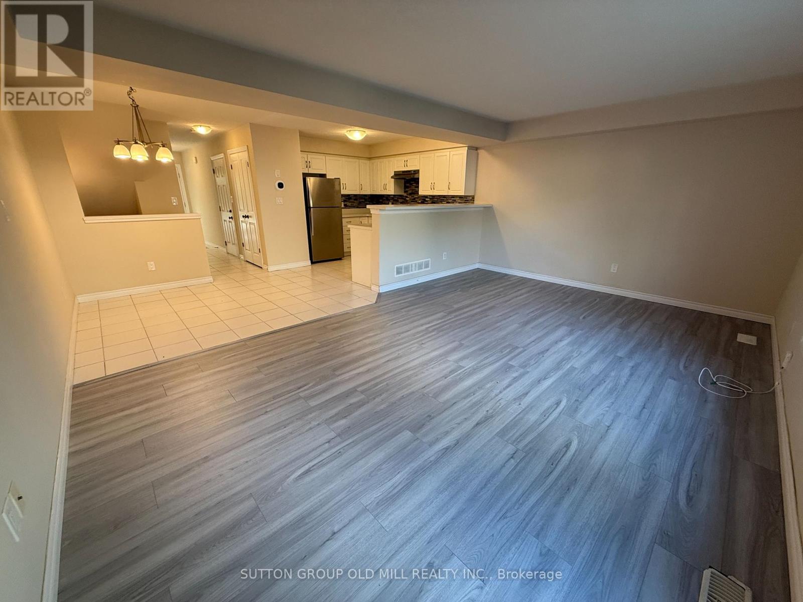 31 - 167 Arkell Road, Guelph, Ontario  N1L 0J9 - Photo 20 - X12456237