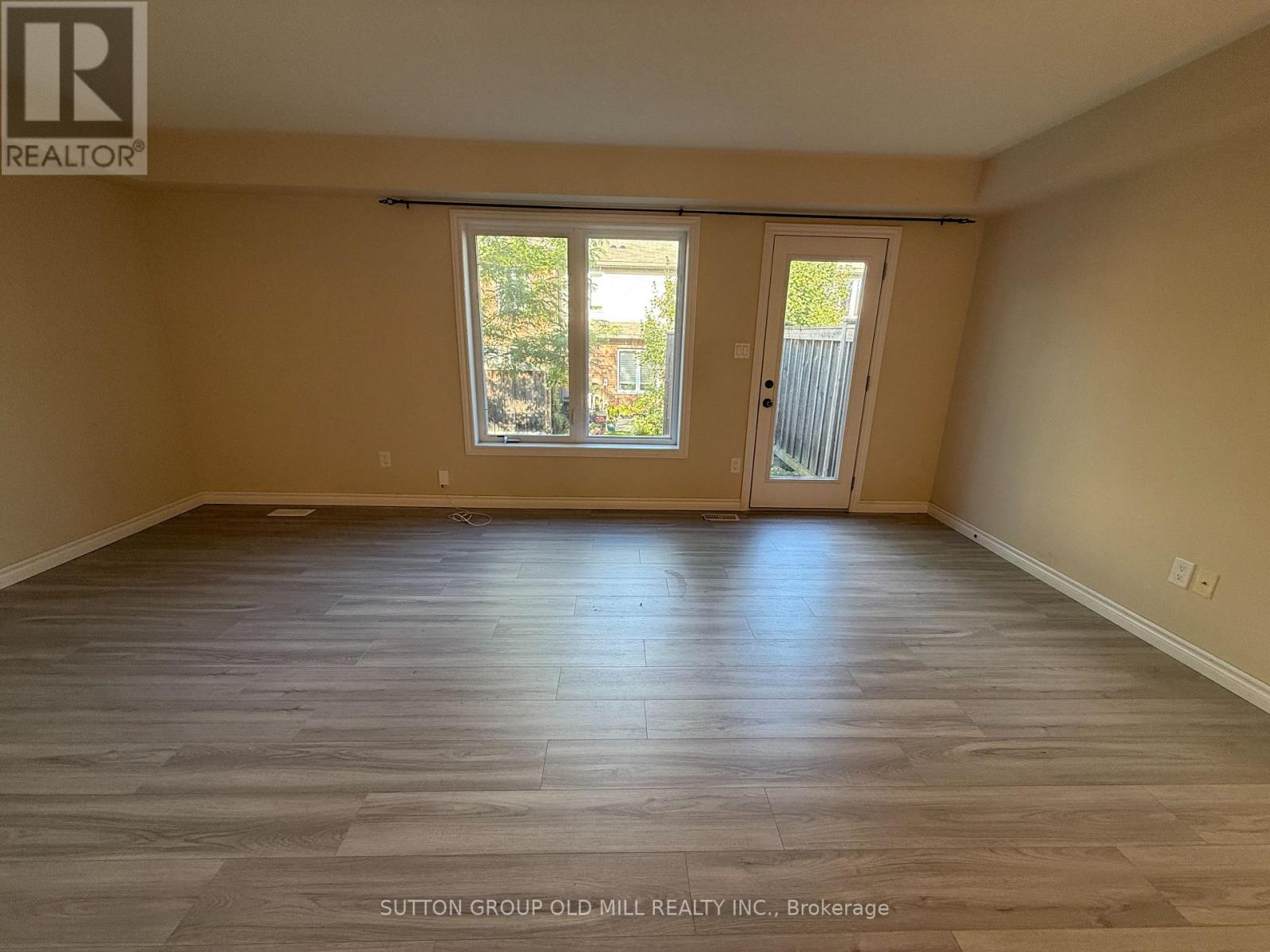 31 - 167 Arkell Road, Guelph, Ontario  N1L 0J9 - Photo 22 - X12456237