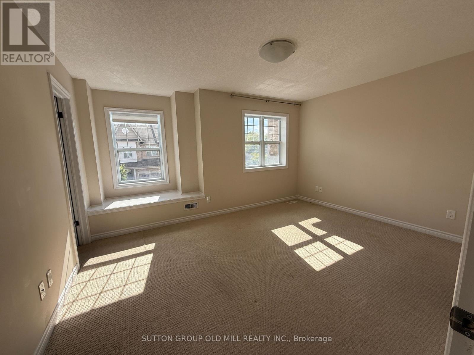 31 - 167 Arkell Road, Guelph, Ontario  N1L 0J9 - Photo 26 - X12456237