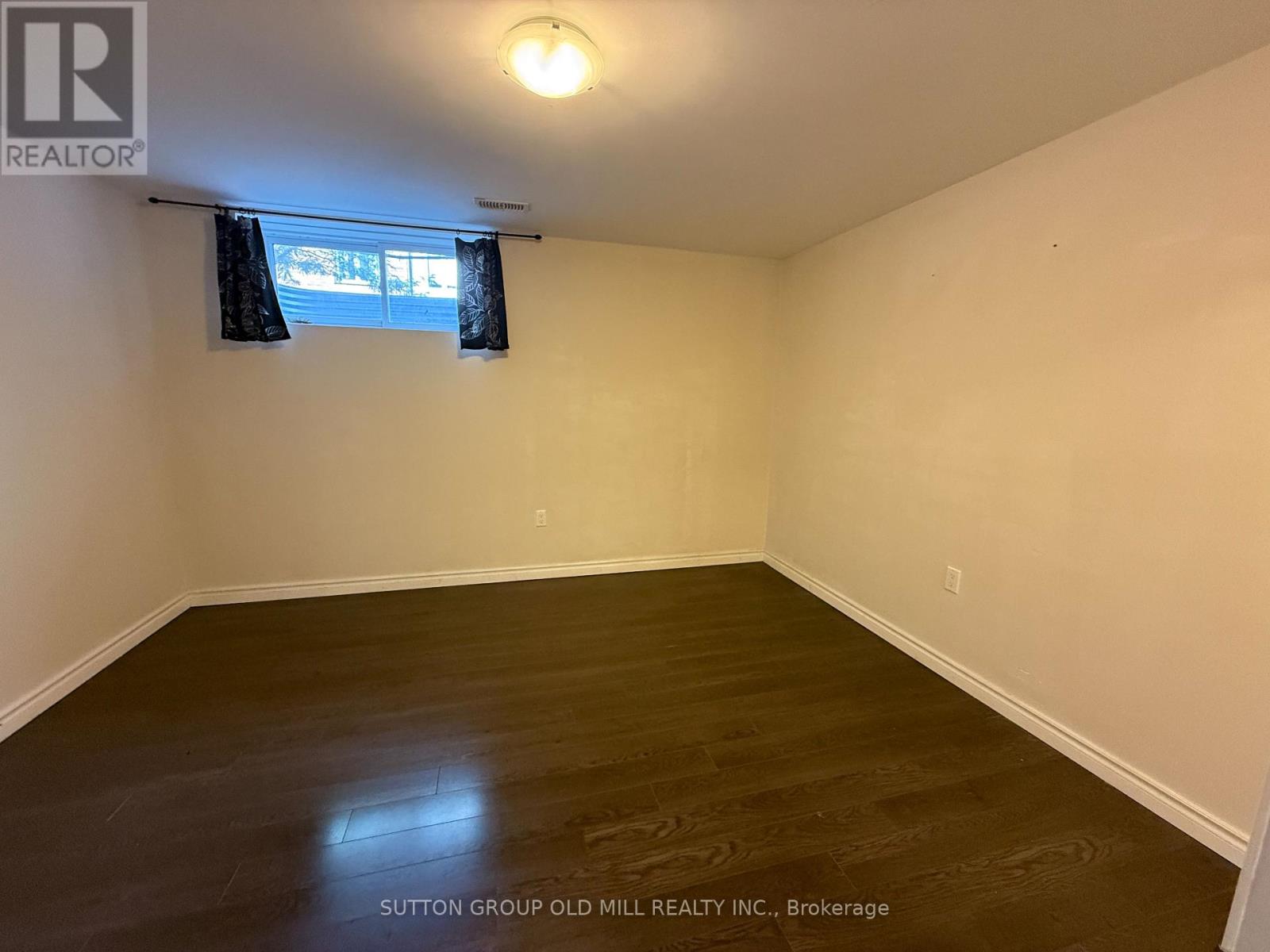 31 - 167 Arkell Road, Guelph, Ontario  N1L 0J9 - Photo 33 - X12456237