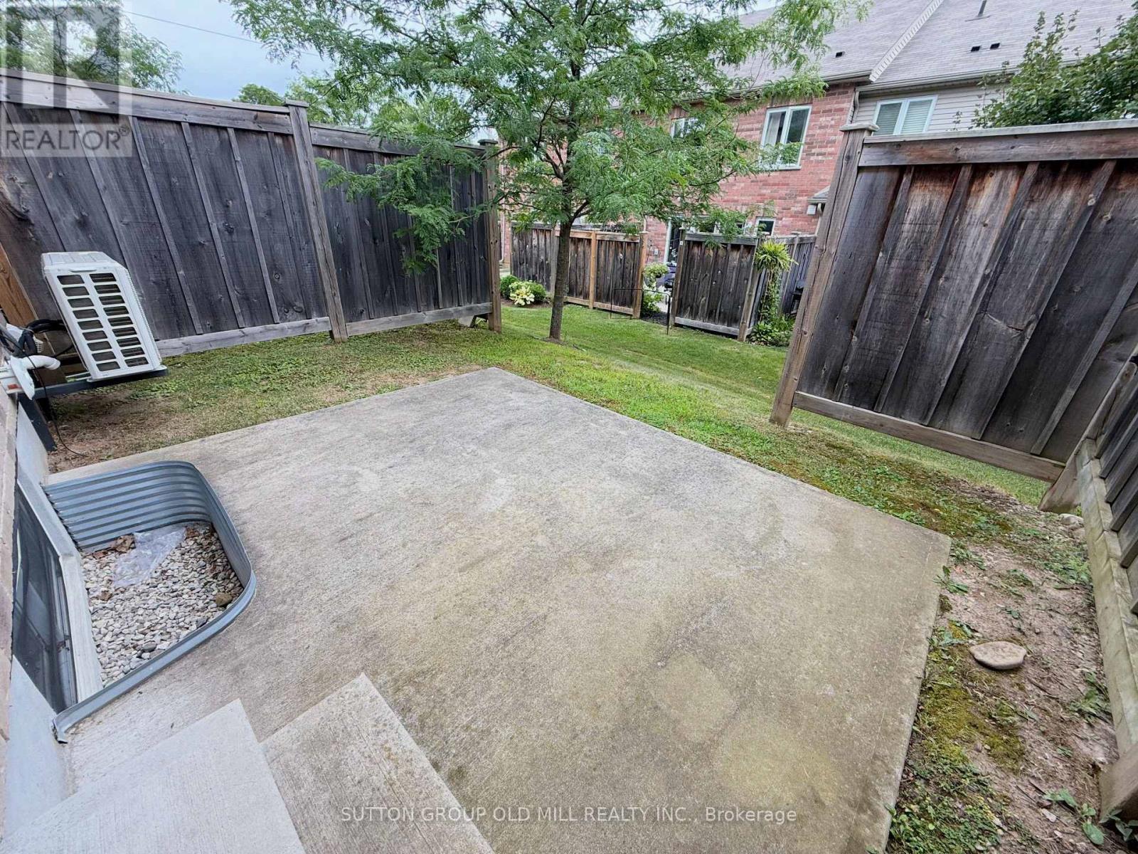 31 - 167 Arkell Road, Guelph, Ontario  N1L 0J9 - Photo 35 - X12456237