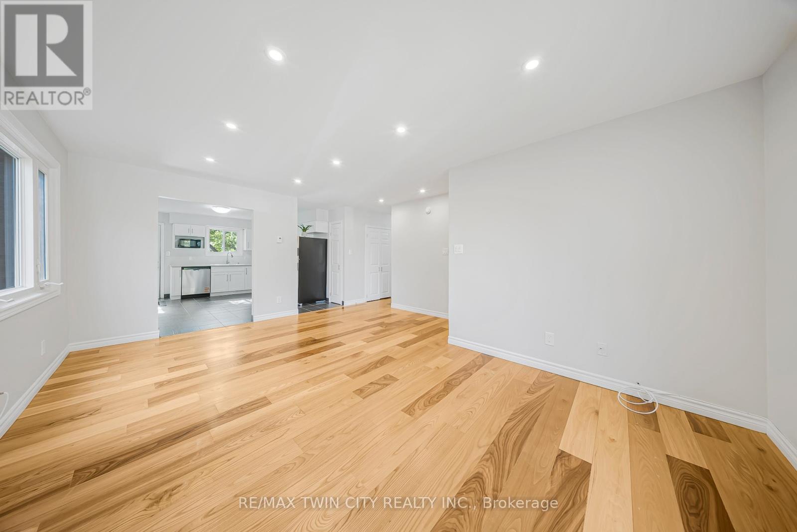 114 Bristol Street, Guelph, Ontario  N1H 3L6 - Photo 17 - X12456239