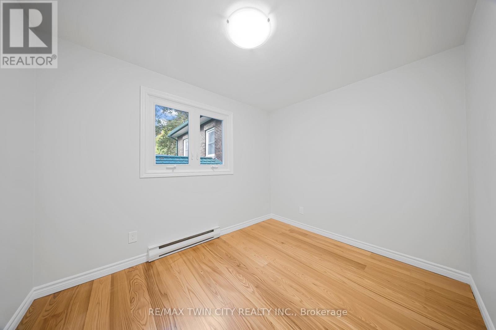 114 Bristol Street, Guelph, Ontario  N1H 3L6 - Photo 25 - X12456239