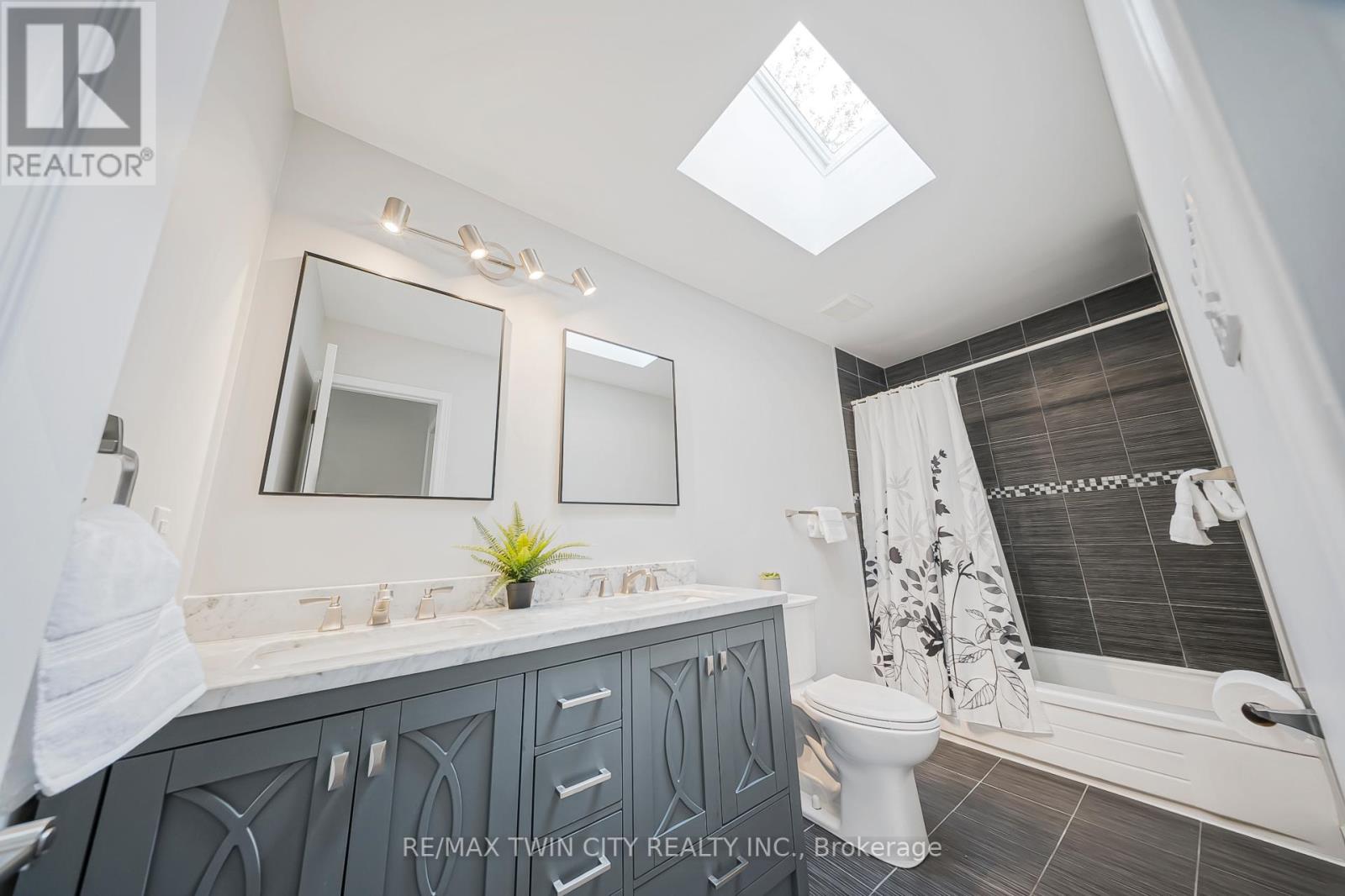 114 Bristol Street, Guelph, Ontario  N1H 3L6 - Photo 30 - X12456239