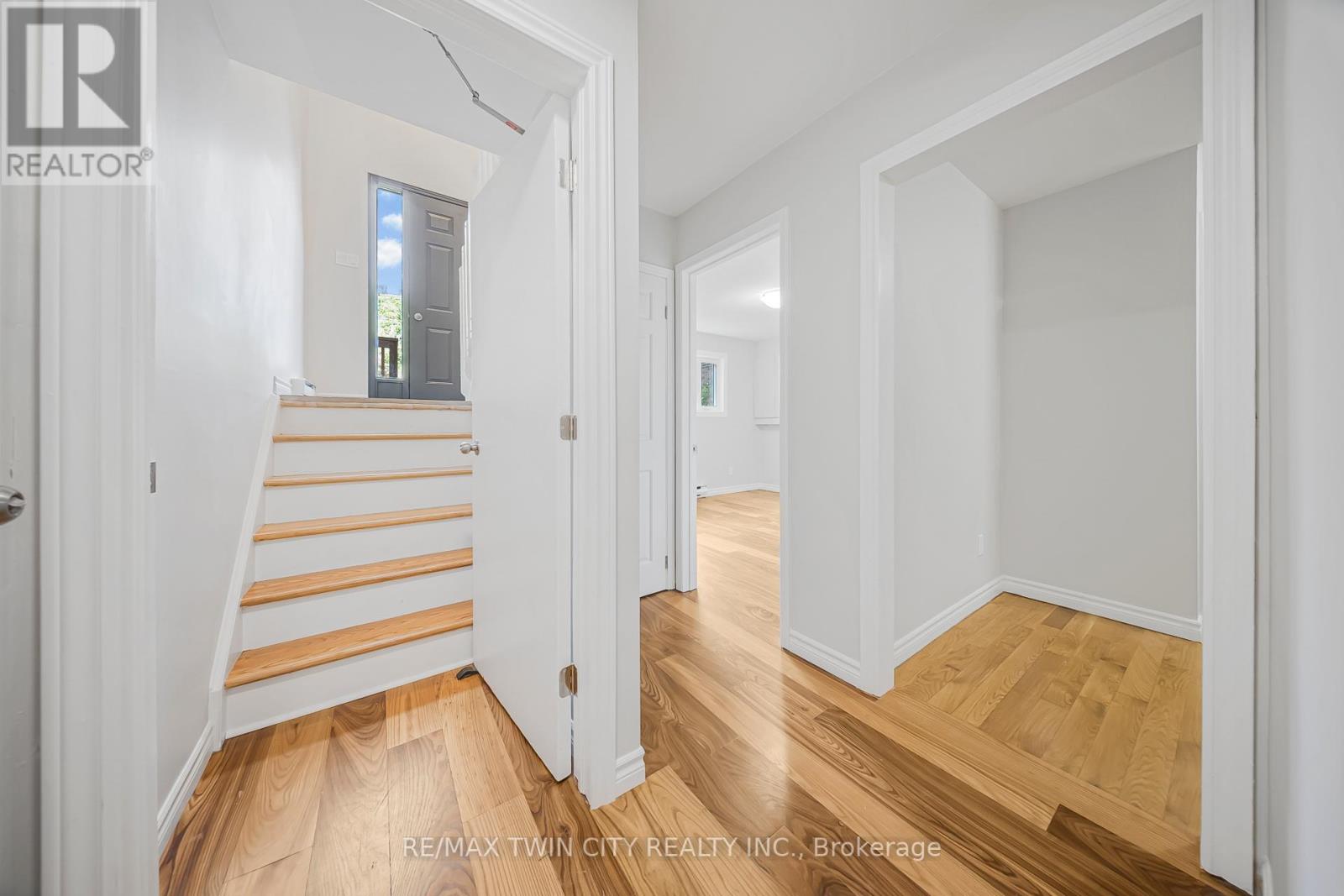 114 Bristol Street, Guelph, Ontario  N1H 3L6 - Photo 33 - X12456239