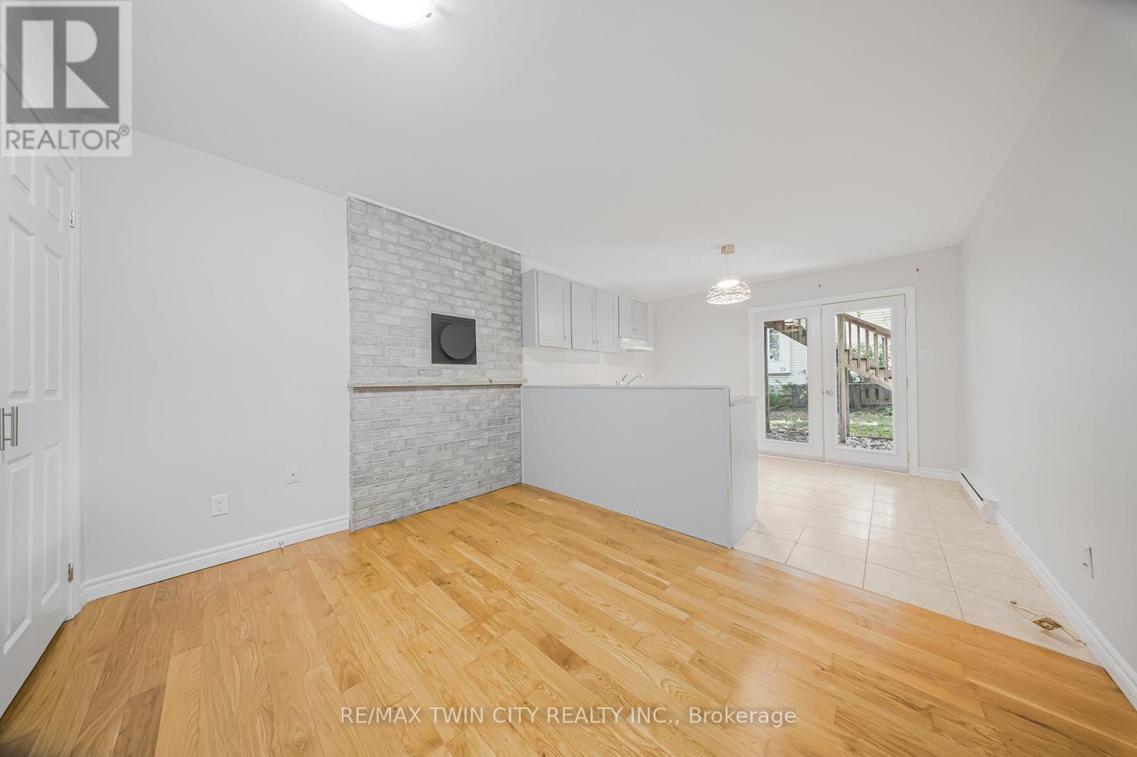 114 Bristol Street, Guelph, Ontario  N1H 3L6 - Photo 34 - X12456239