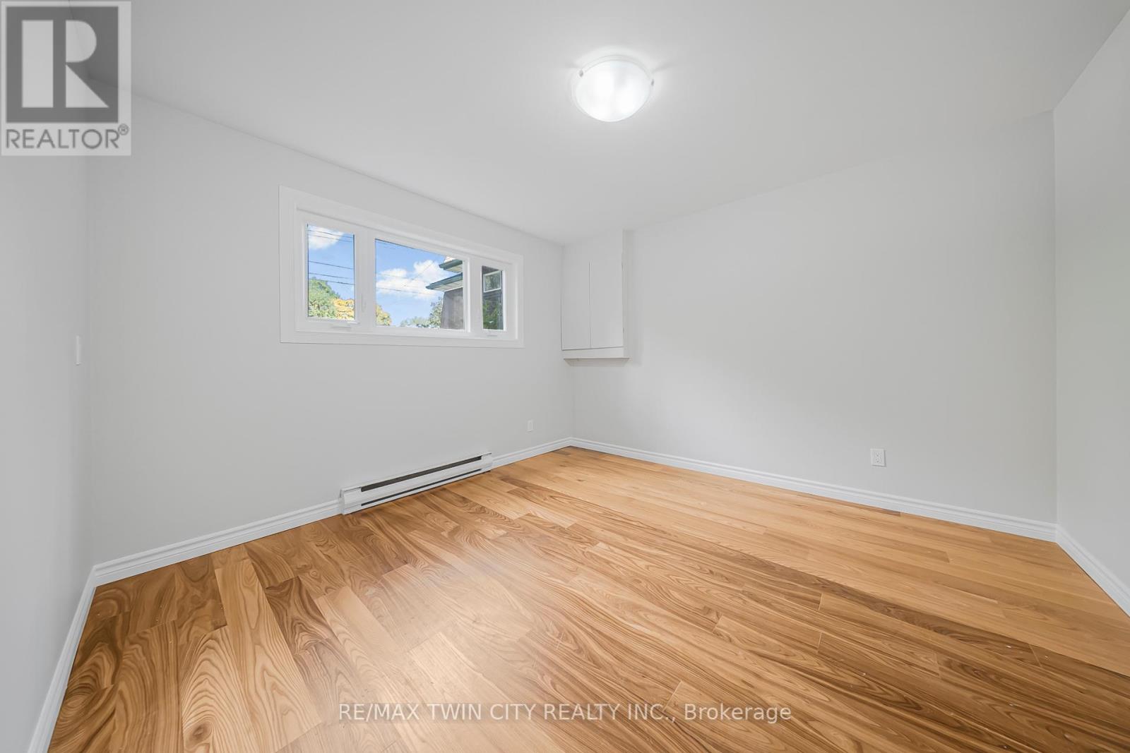 114 Bristol Street, Guelph, Ontario  N1H 3L6 - Photo 41 - X12456239