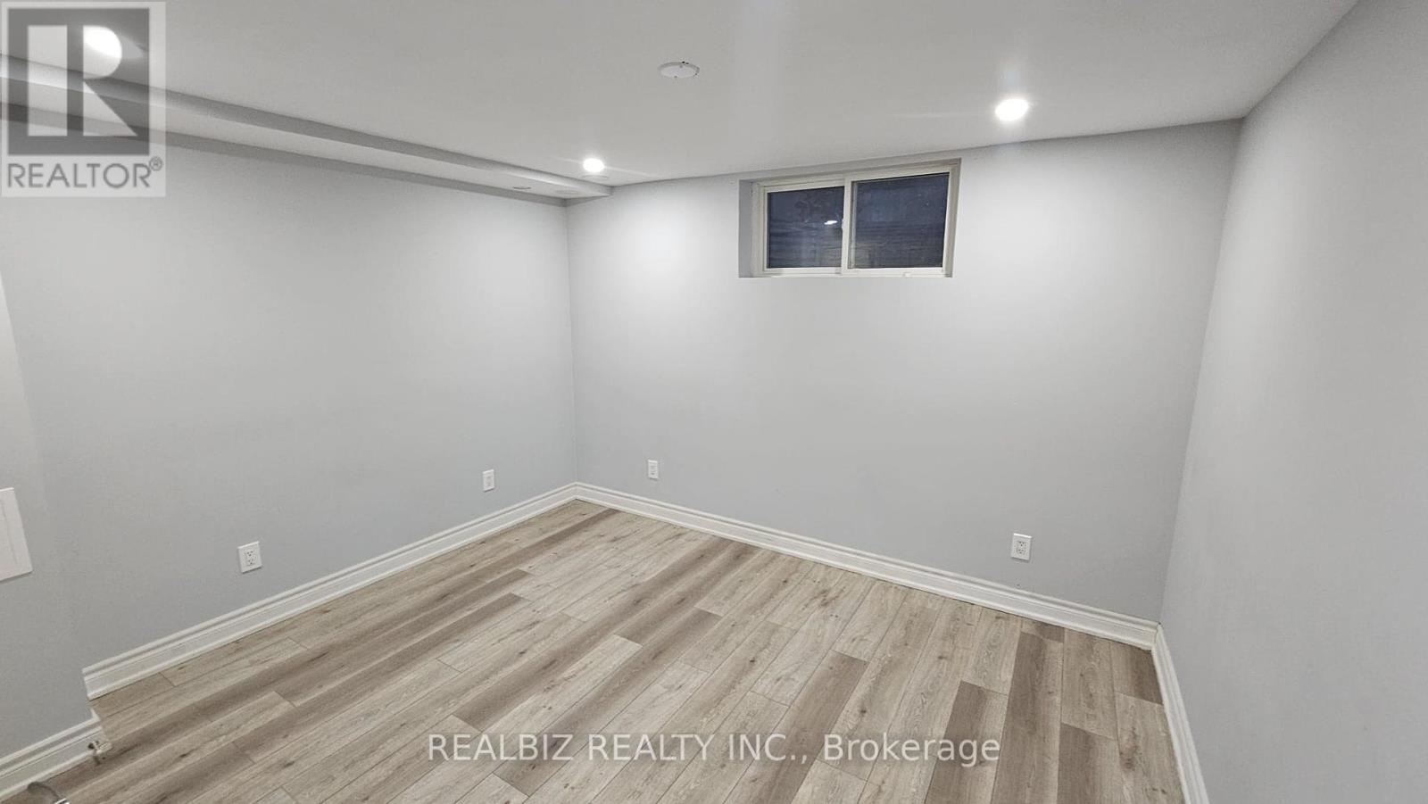 Lower Level - 214 Main Street E, Grimsby, Ontario  L3M 1P6 - Photo 19 - X12456272