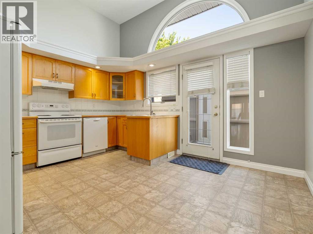 77 Columbia Boulevard W, Lethbridge, Alberta  T1K 4B7 - Photo 18 - A2249594