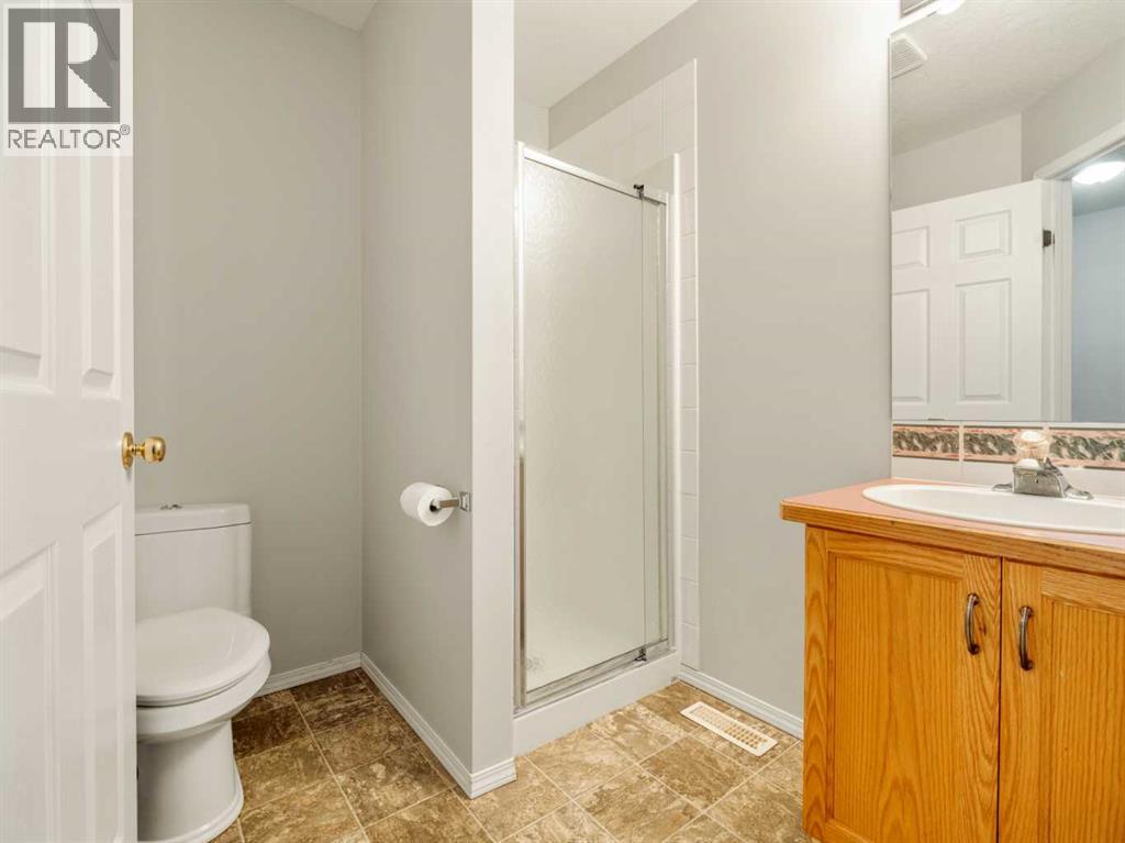 77 Columbia Boulevard W, Lethbridge, Alberta  T1K 4B7 - Photo 28 - A2249594