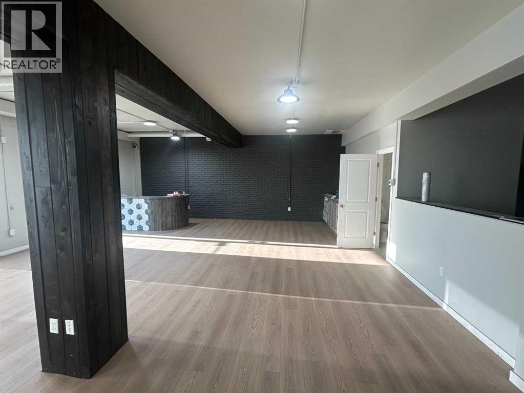 104, 6660 Taylor Drive, Red Deer, Alberta  T4P 1Y3 - Photo 5 - A2253412