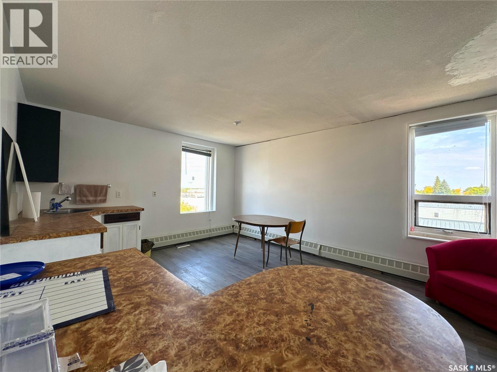 101 B Avenue E, Wynyard, Saskatchewan  S0A 4T0 - Photo 41 - SK020596