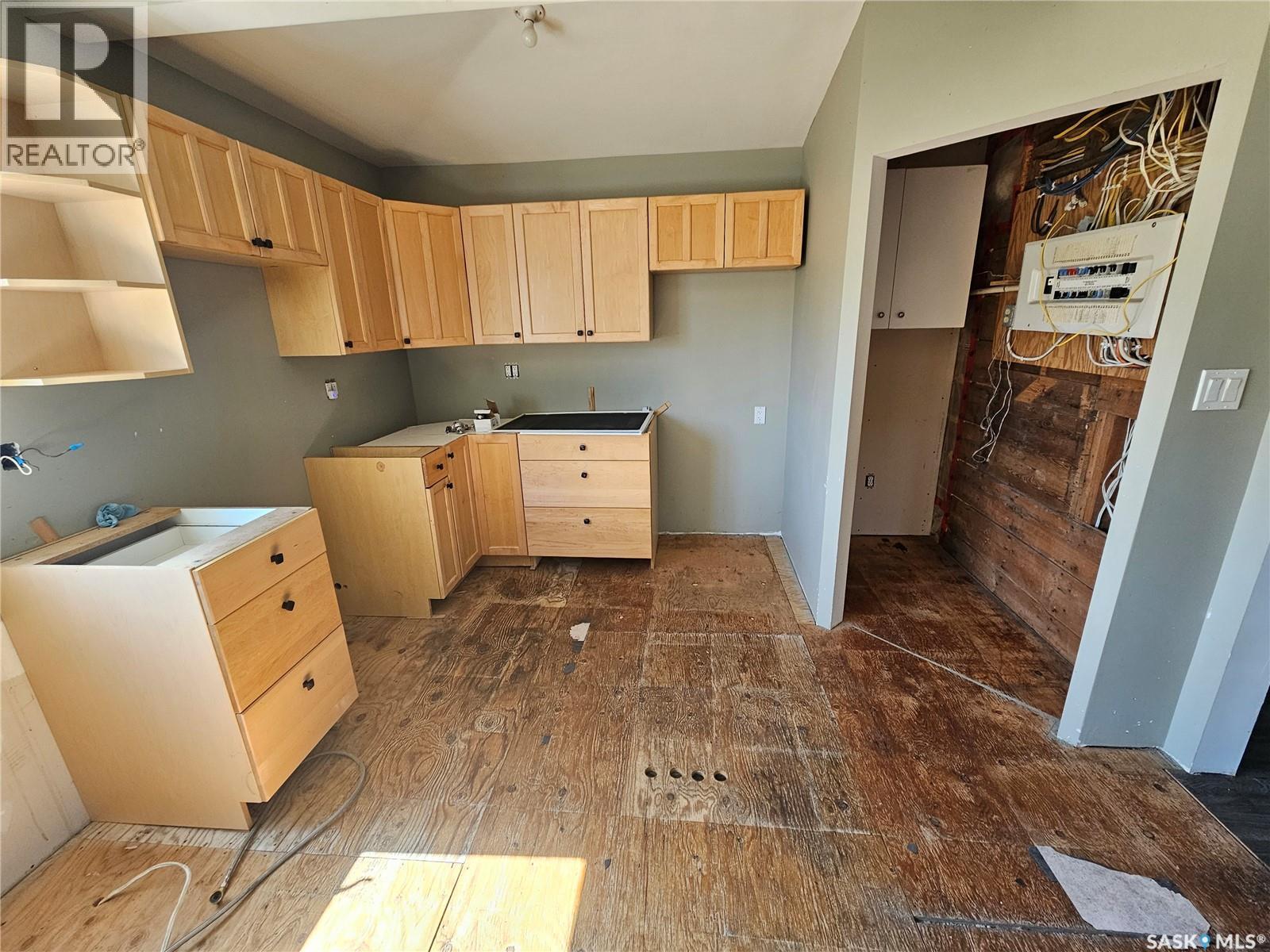 245 Oriole Avenue, Briercrest, Saskatchewan  S0H 0K0 - Photo 4 - SK020536