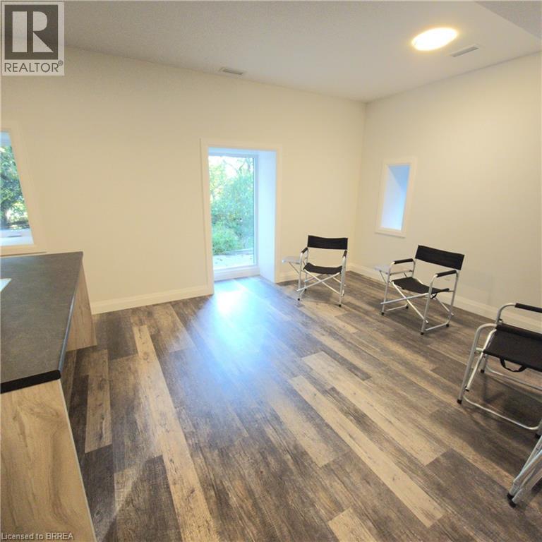 33 Islington Avenue Unit# 2, Guelph, Ontario  N1E 1B2 - Photo 13 - 40775633