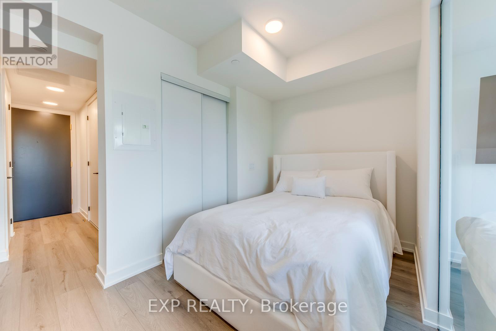 415 - 5 Lakeview Avenue, Toronto, Ontario  M6J 0H3 - Photo 9 - C12456299