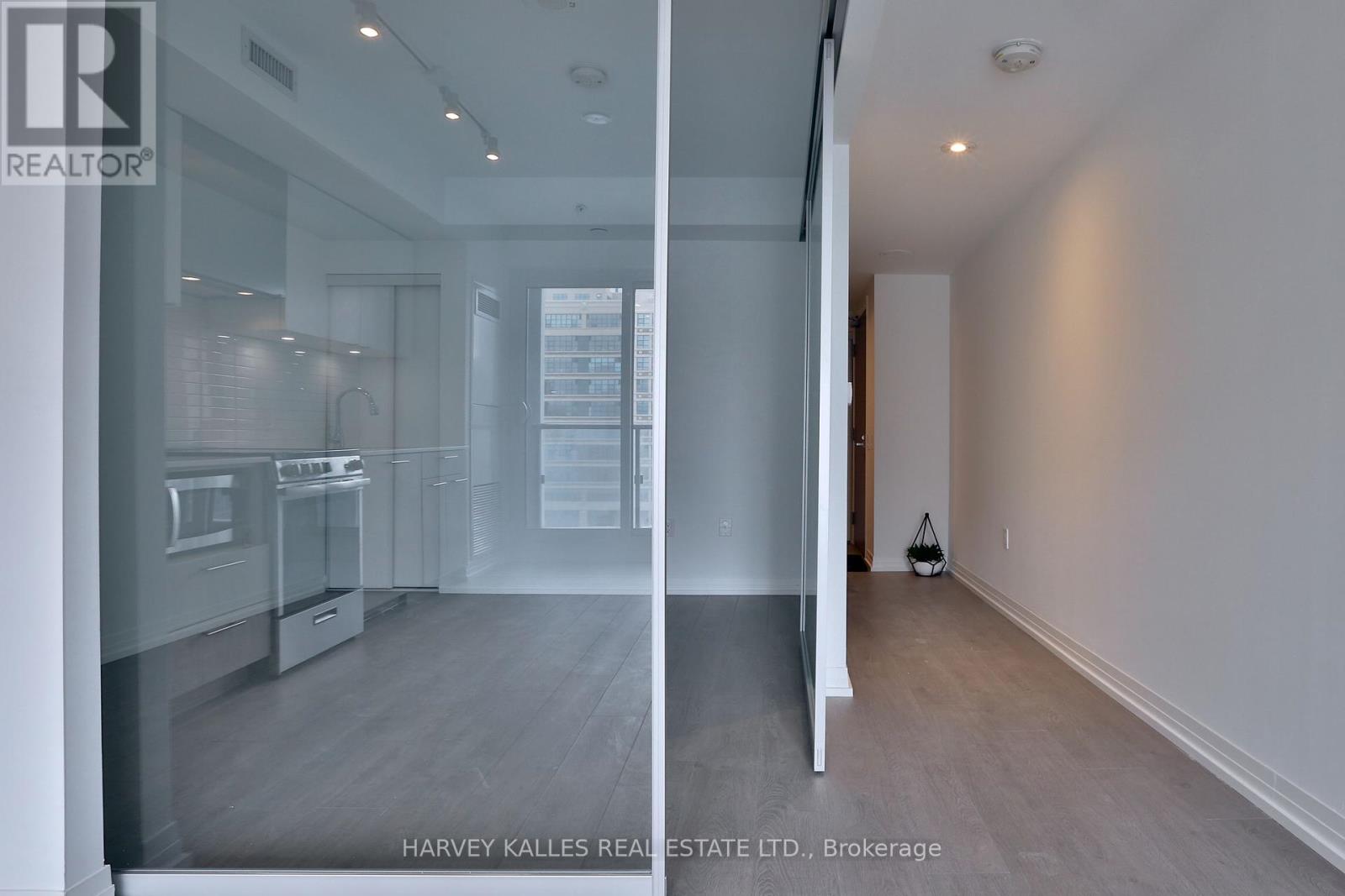 831 - 251 Jarvis Street, Toronto, Ontario  M5B 2C2 - Photo 19 - C12456339