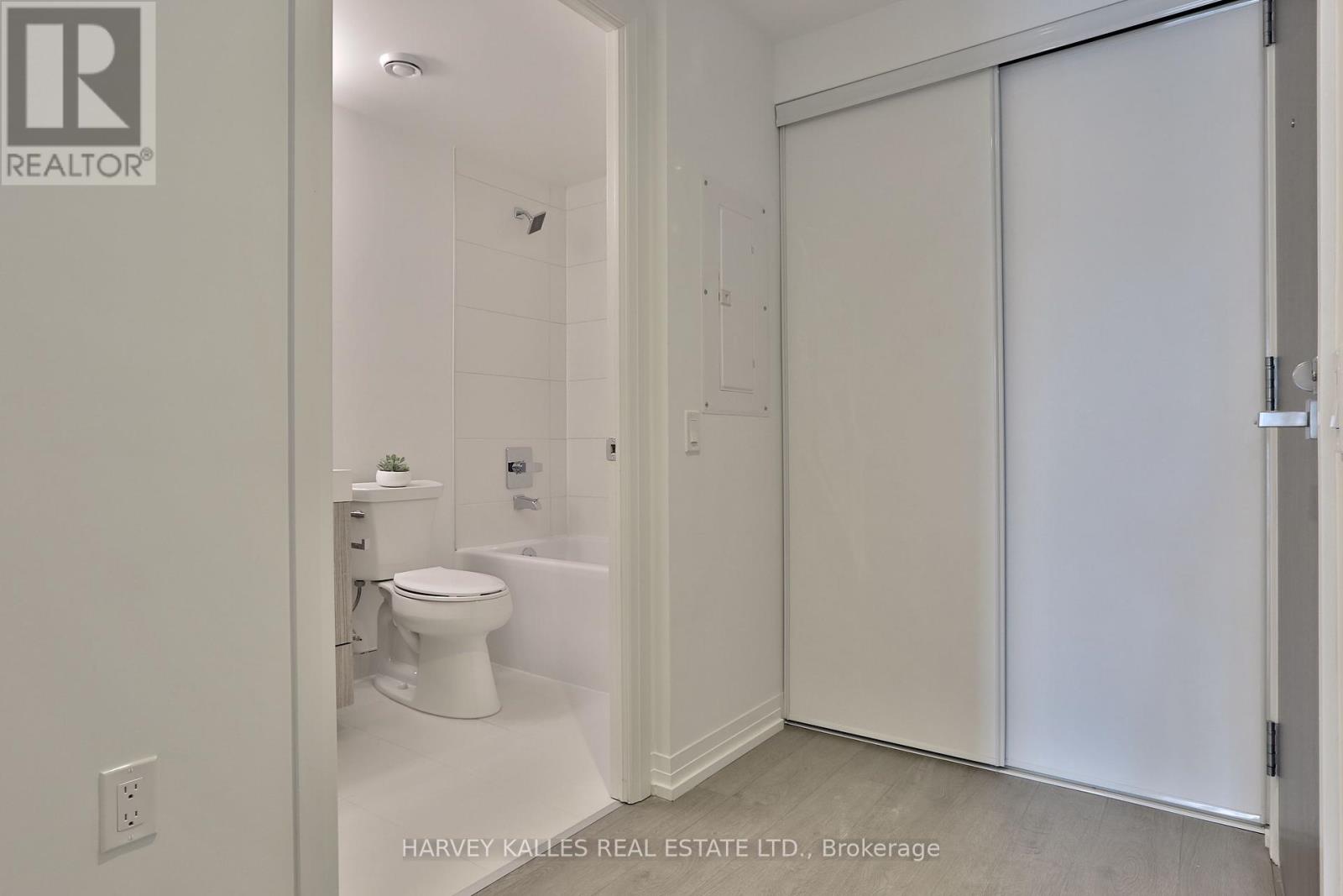 831 - 251 Jarvis Street, Toronto, Ontario  M5B 2C2 - Photo 27 - C12456339