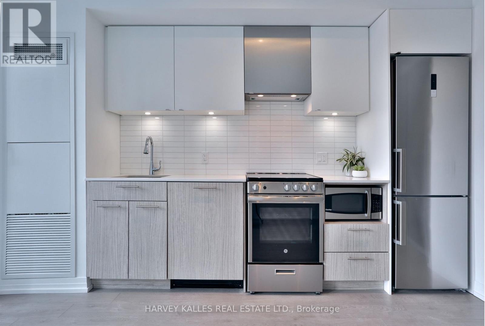 831 - 251 Jarvis Street, Toronto, Ontario  M5B 2C2 - Photo 6 - C12456339