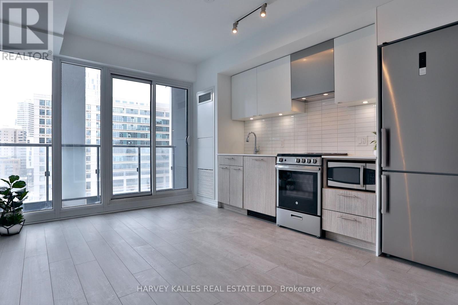 831 - 251 Jarvis Street, Toronto, Ontario  M5B 2C2 - Photo 8 - C12456339