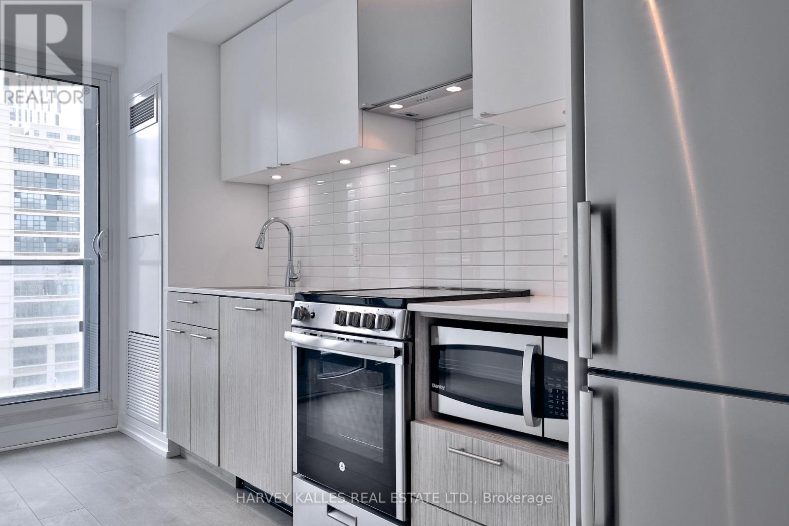 831 - 251 Jarvis Street, Toronto, Ontario  M5B 2C2 - Photo 9 - C12456339