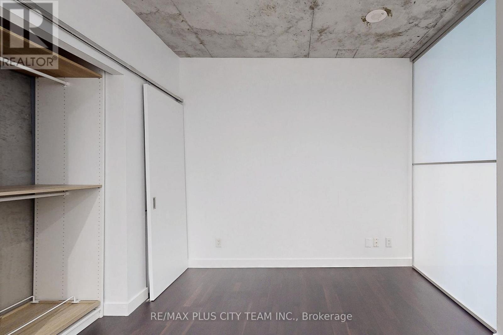 712 - 25 Oxley Street, Toronto, Ontario  M5V 2J5 - Photo 15 - C12456366