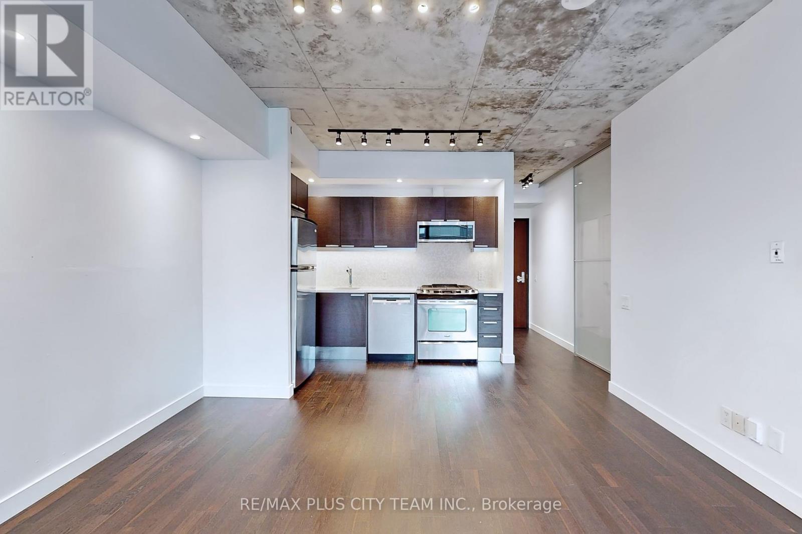 712 - 25 Oxley Street, Toronto, Ontario  M5V 2J5 - Photo 6 - C12456366