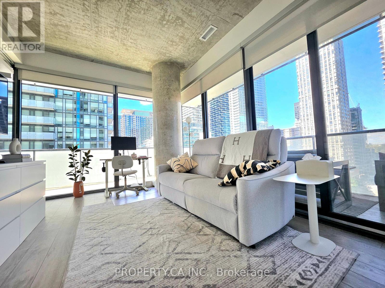 803 - 185 ROEHAMPTON AVENUE, Toronto, Ontario