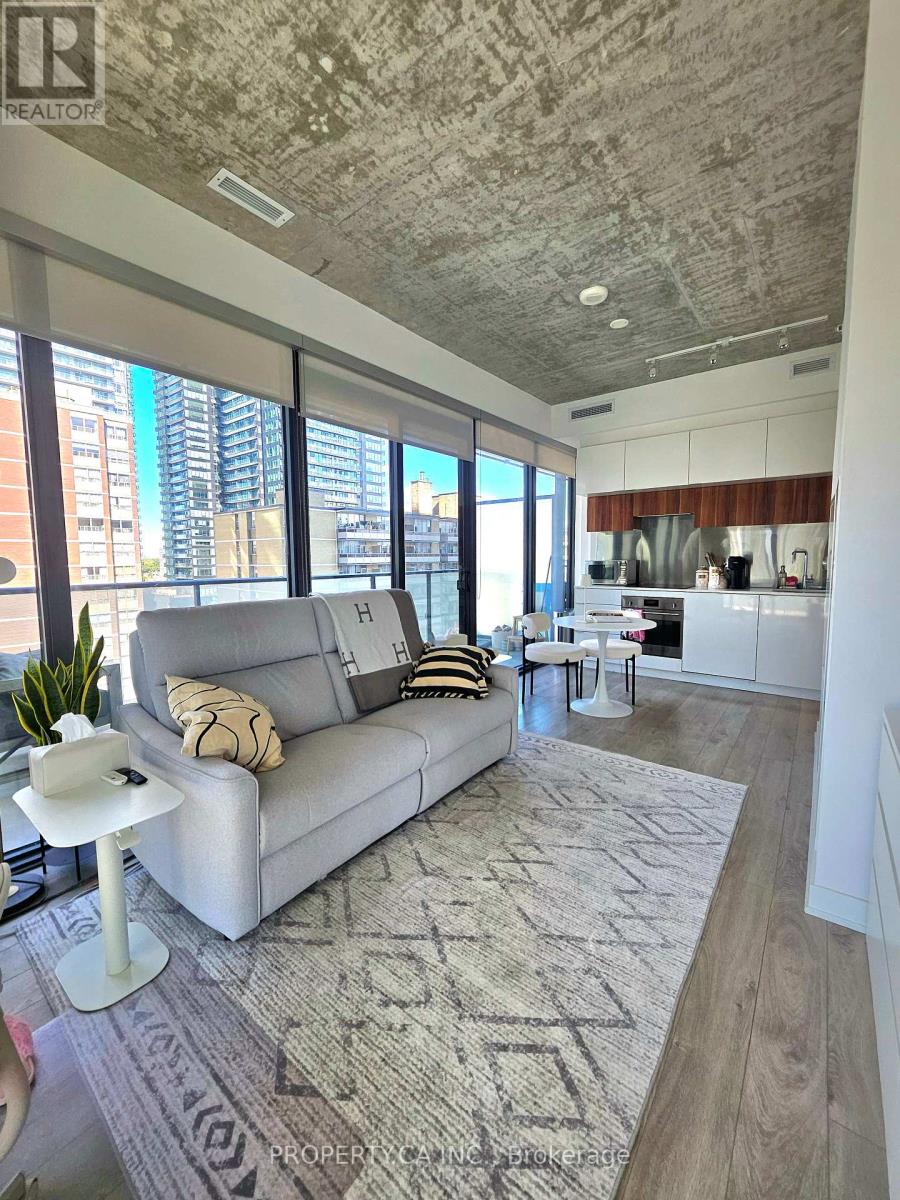 803 - 185 Roehampton Avenue, Toronto, Ontario  M4P 0C6 - Photo 2 - C12456443
