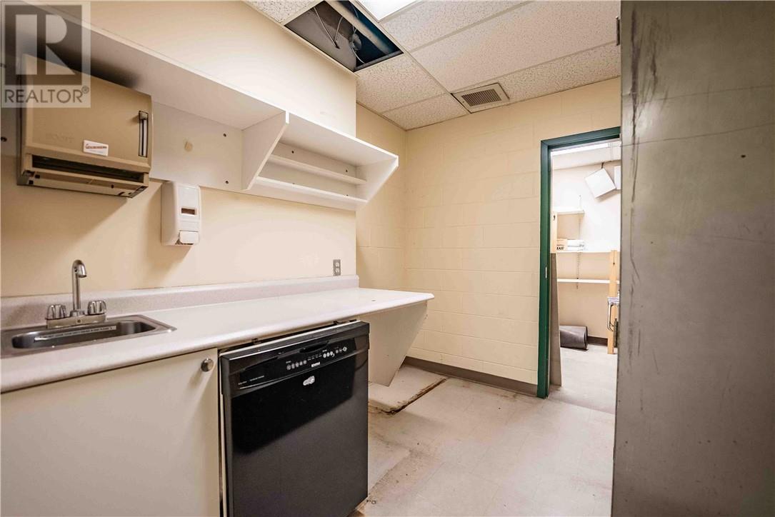 29 Main Street, Chelmsford, Ontario   - Photo 37 - 2125095