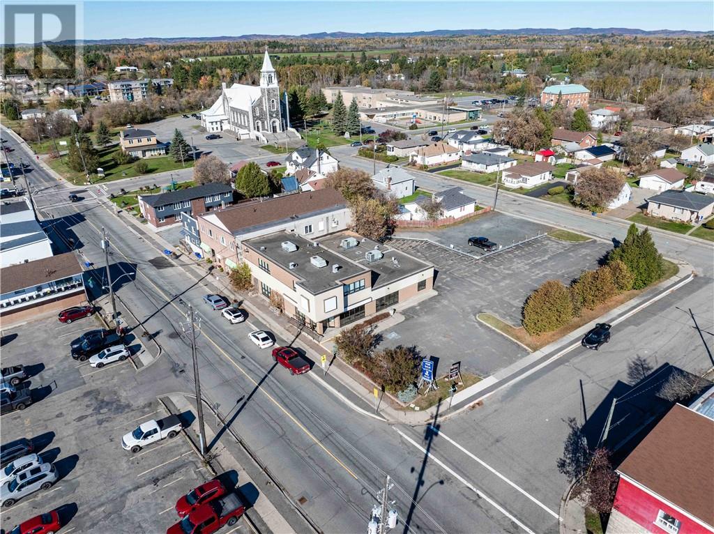 29 Main Street, Chelmsford, Ontario   - Photo 4 - 2125095