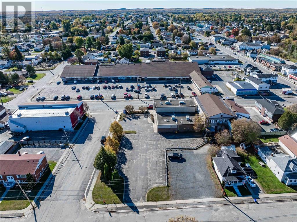 29 Main Street, Chelmsford, Ontario   - Photo 8 - 2125095