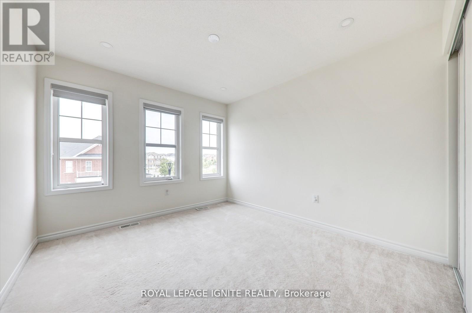 1072 Foxtail Crescent, Pickering, Ontario  L1X 0E7 - Photo 34 - E12456413