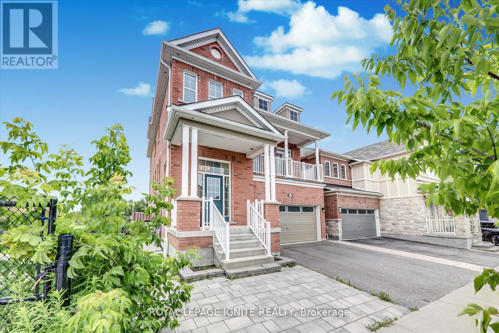 1072 Foxtail Crescent, Pickering, Ontario  L1X 0E7 - Photo 4 - E12456413
