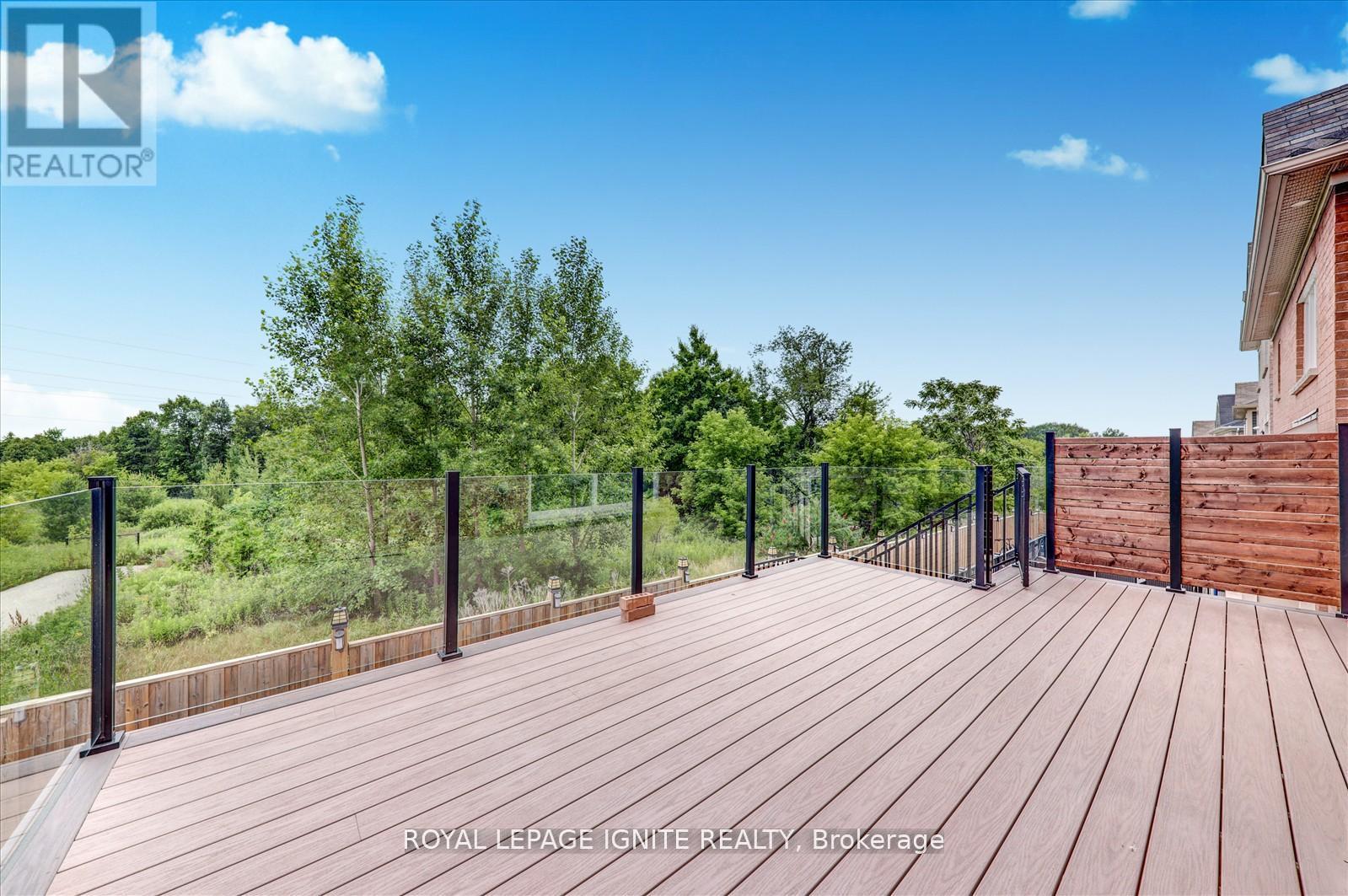 1072 Foxtail Crescent, Pickering, Ontario  L1X 0E7 - Photo 44 - E12456413