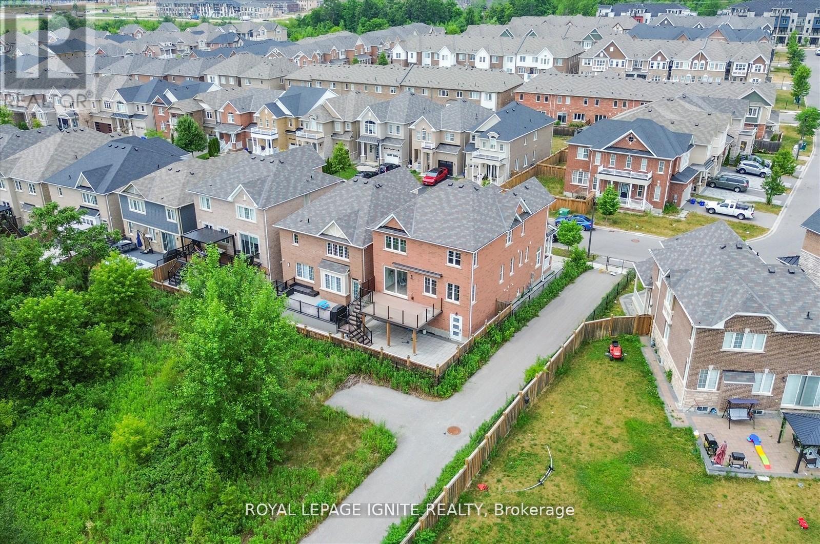1072 Foxtail Crescent, Pickering, Ontario  L1X 0E7 - Photo 47 - E12456413