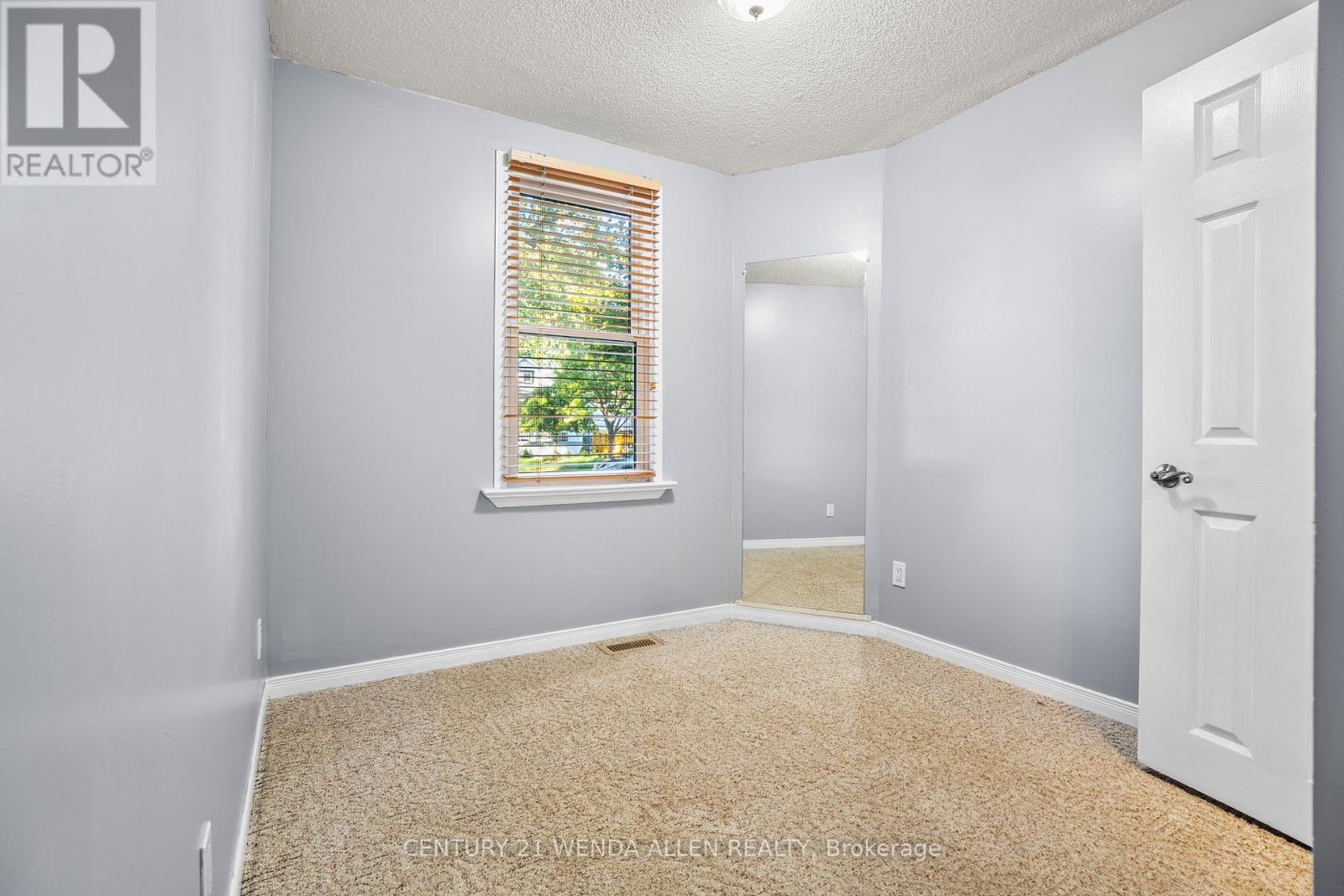 73 Montrave Avenue, Oshawa, Ontario  L1J 4R6 - Photo 7 - E12456433