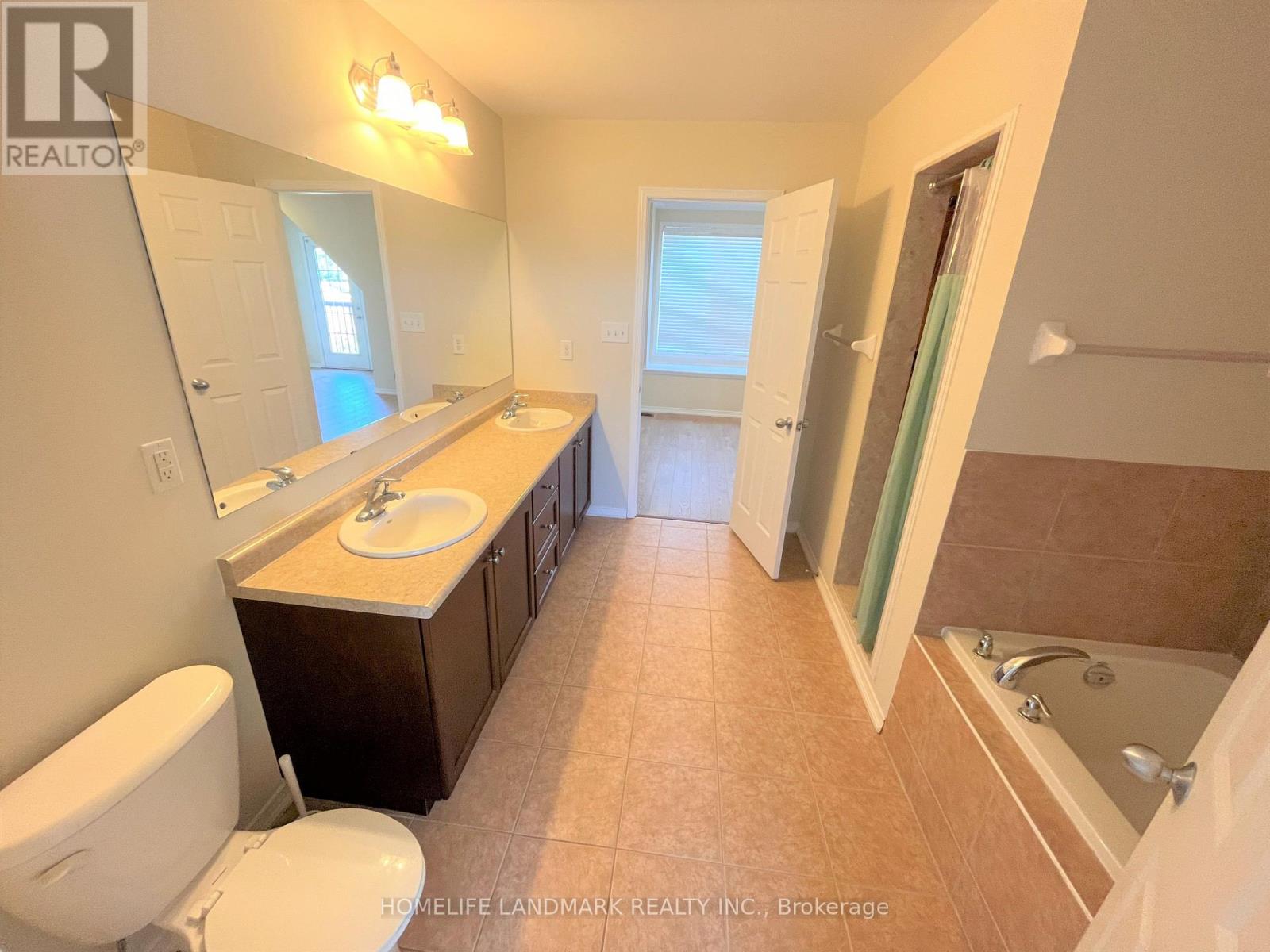 79 John Bell Crescent, Toronto, Ontario  M1L 0G5 - Photo 22 - E12456437